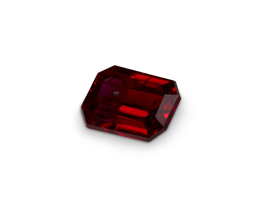 0.65ct Pigeon Blood Ruby - The Sapphire Merchant