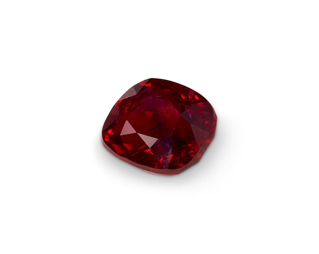 0.69ct Pigeon Blood Ruby - The Sapphire Merchant