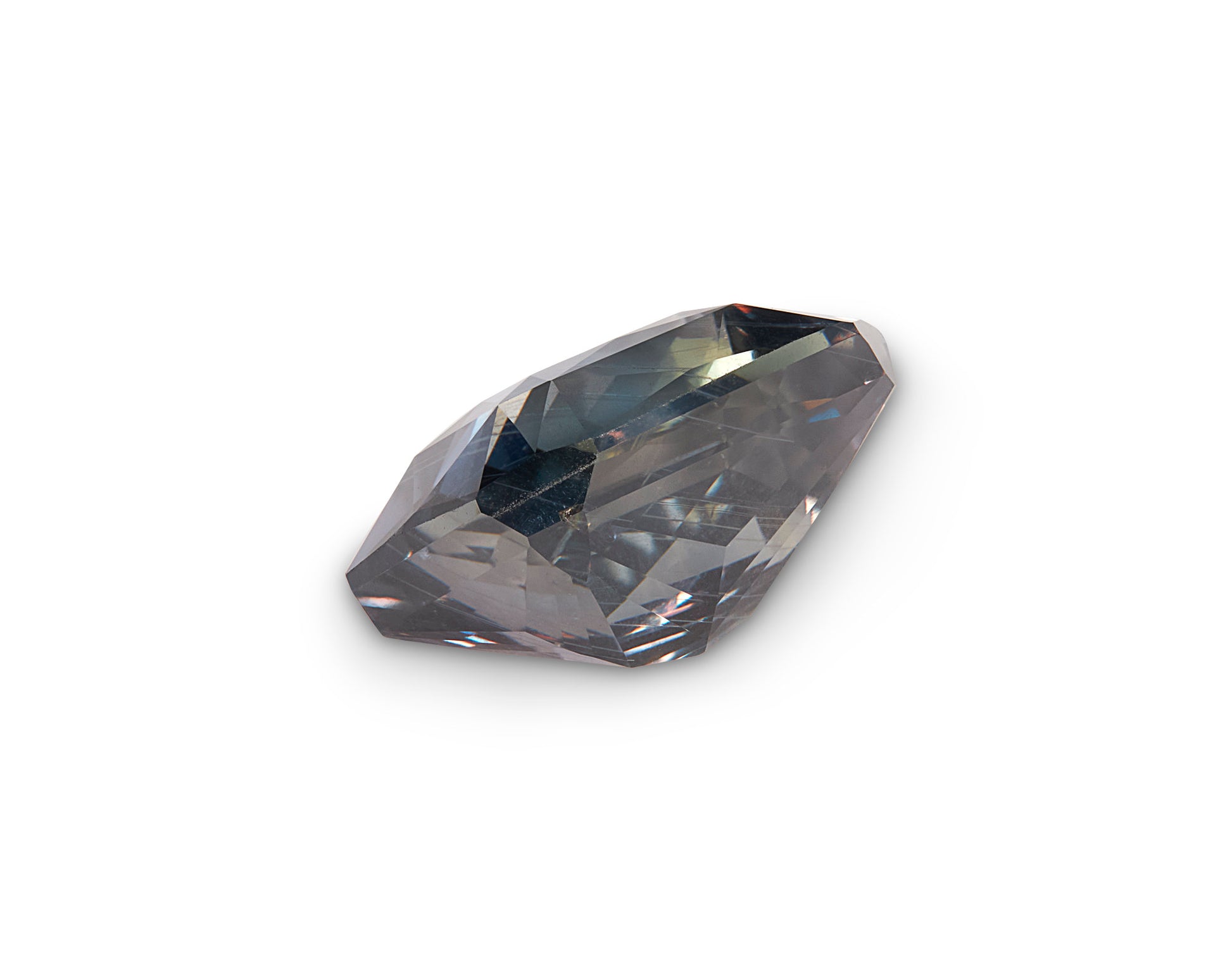 3.50ct Colour Change Sapphire - The Sapphire Merchant
