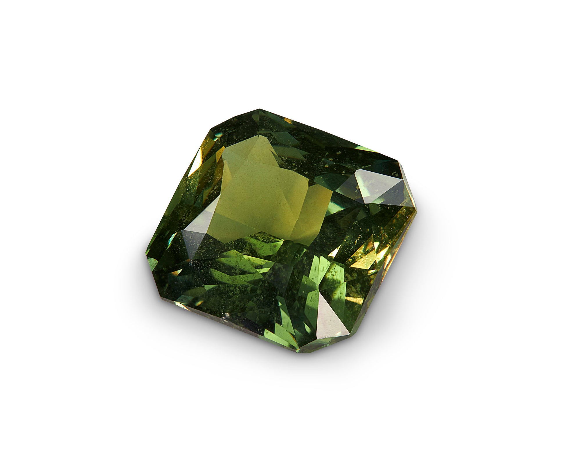4.81ct Colour Change Sapphire - The Sapphire Merchant