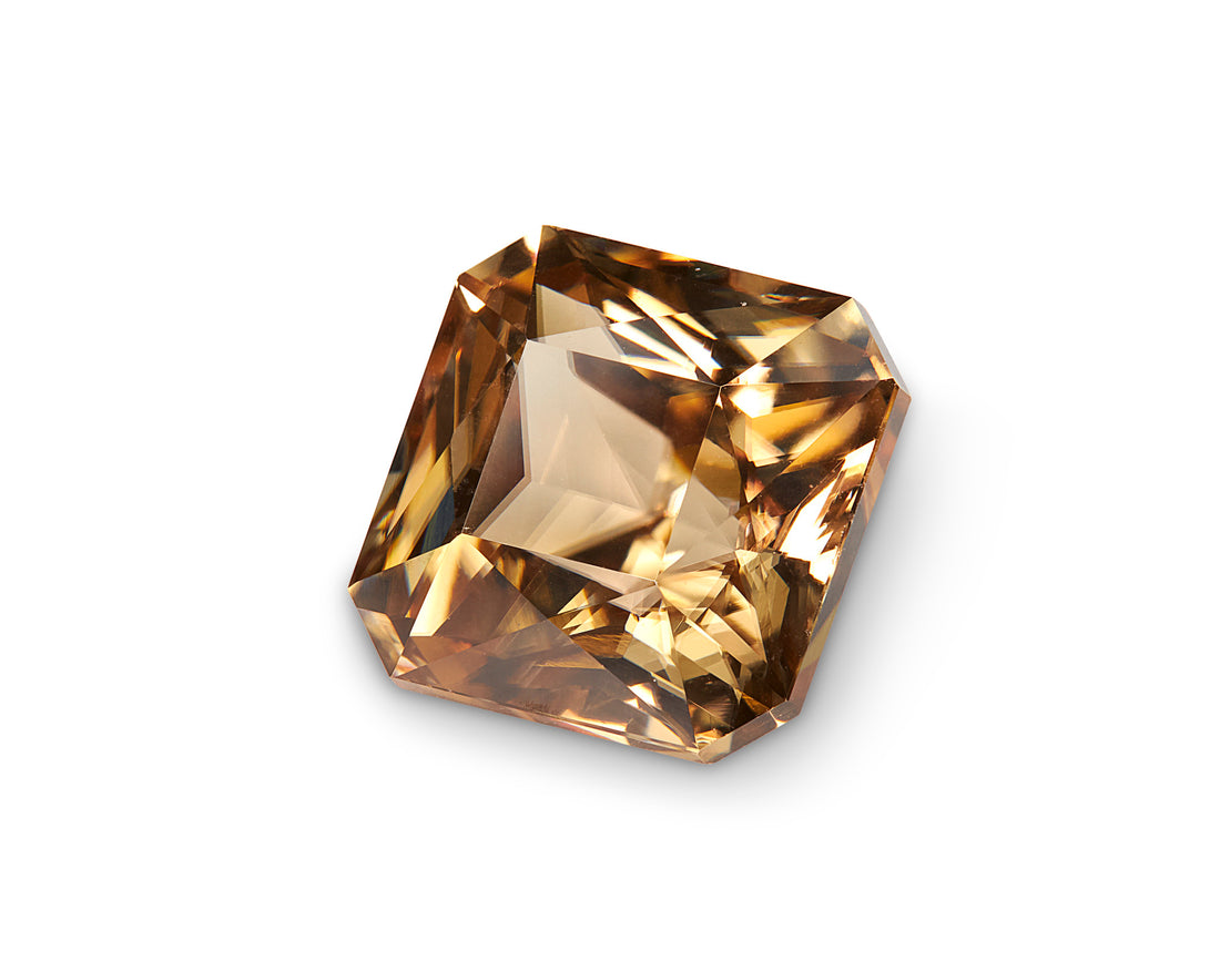 7.53ct Peach Zircon - The Sapphire Merchant
