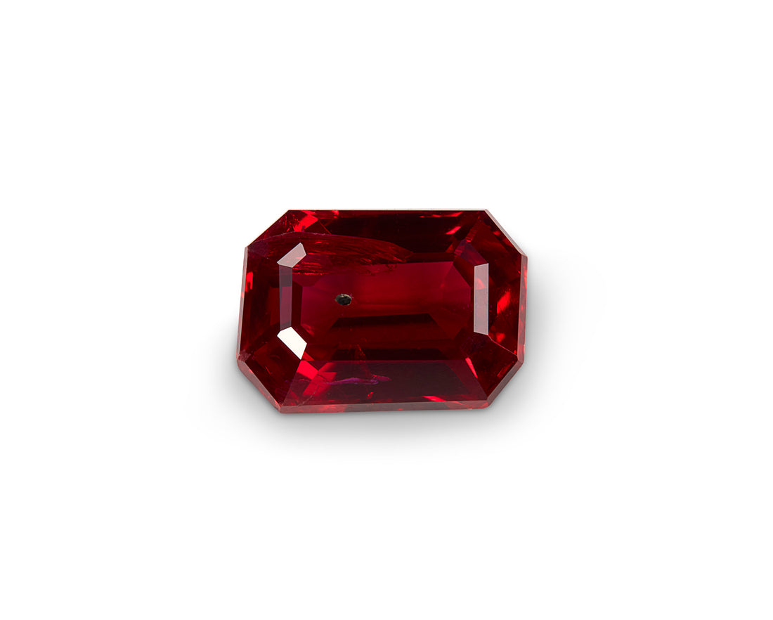 0.65ct Pigeon Blood Ruby - The Sapphire Merchant