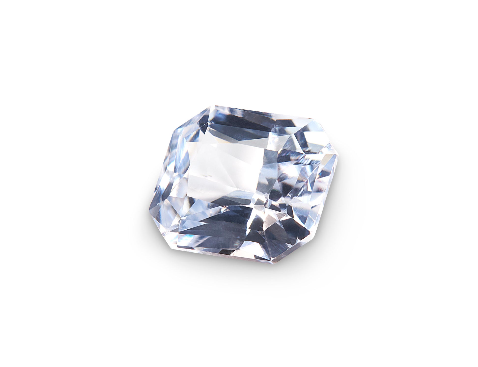 0.98ct Faint Blue Sapphire - The Sapphire Merchant