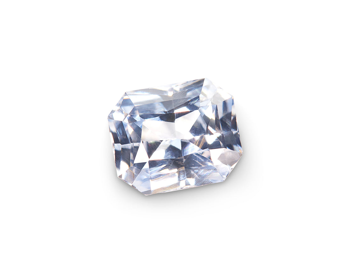 0.98ct Faint Blue Sapphire - The Sapphire Merchant