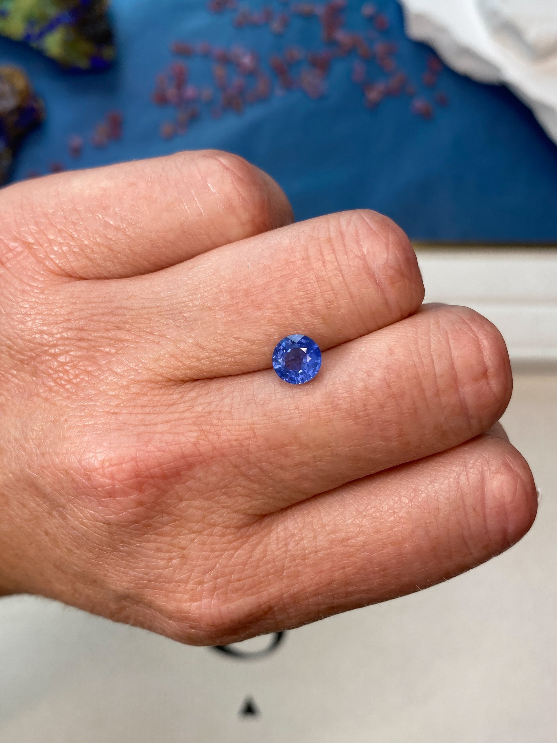 1.42ct Cornflower Blue Sapphire Round Brilliant Cut