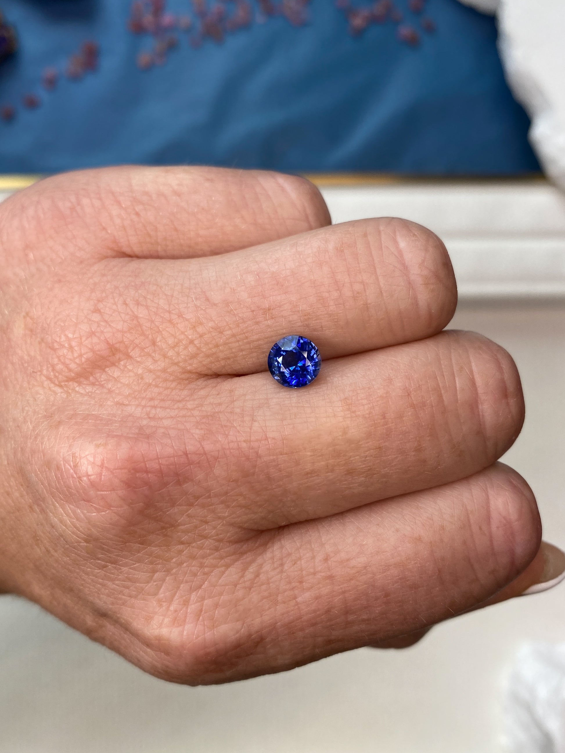 1.57ct Cornflower Blue Sapphire Round Brilliant Cut On Hand