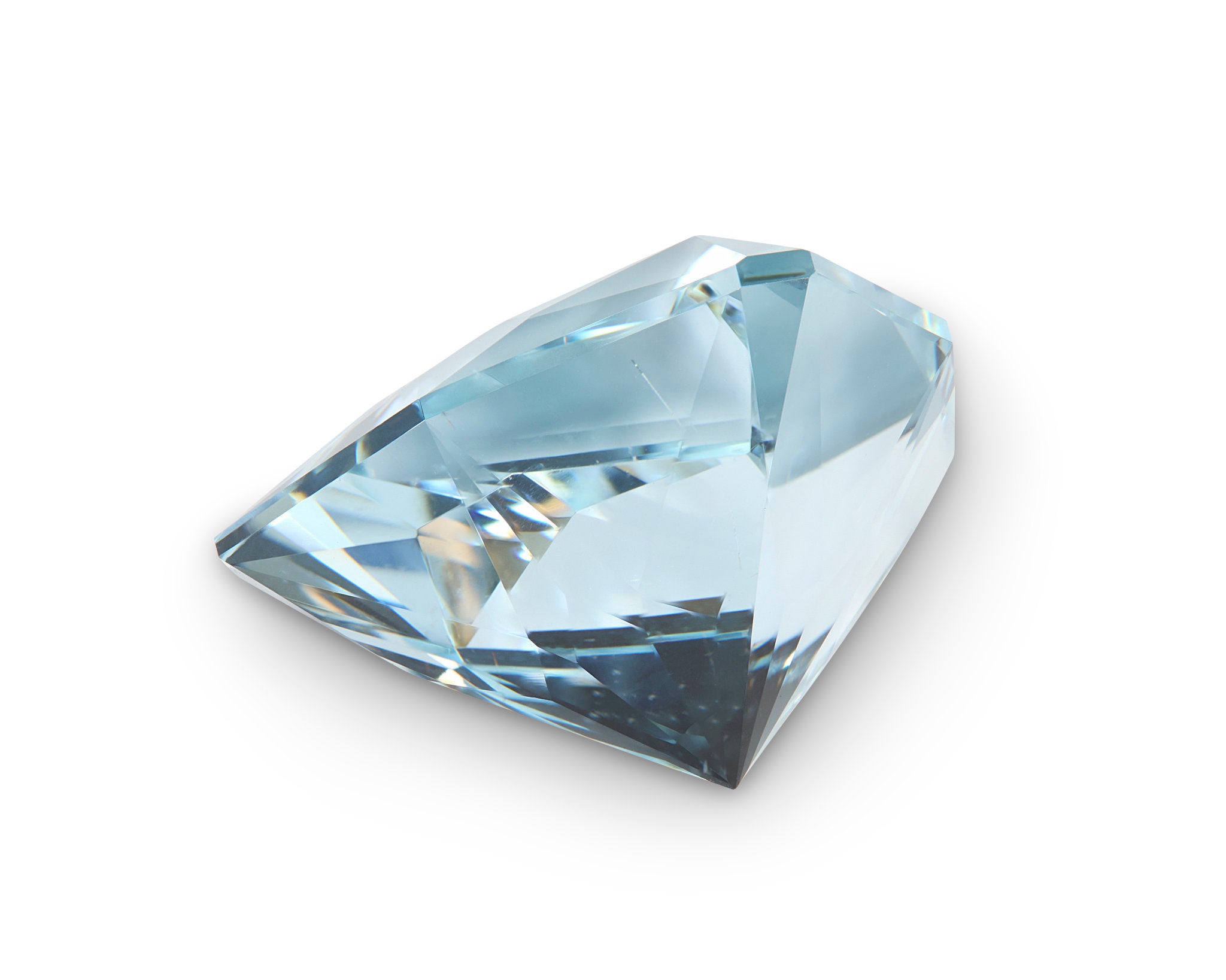 10.87ct Aquamarine Trillion Cut