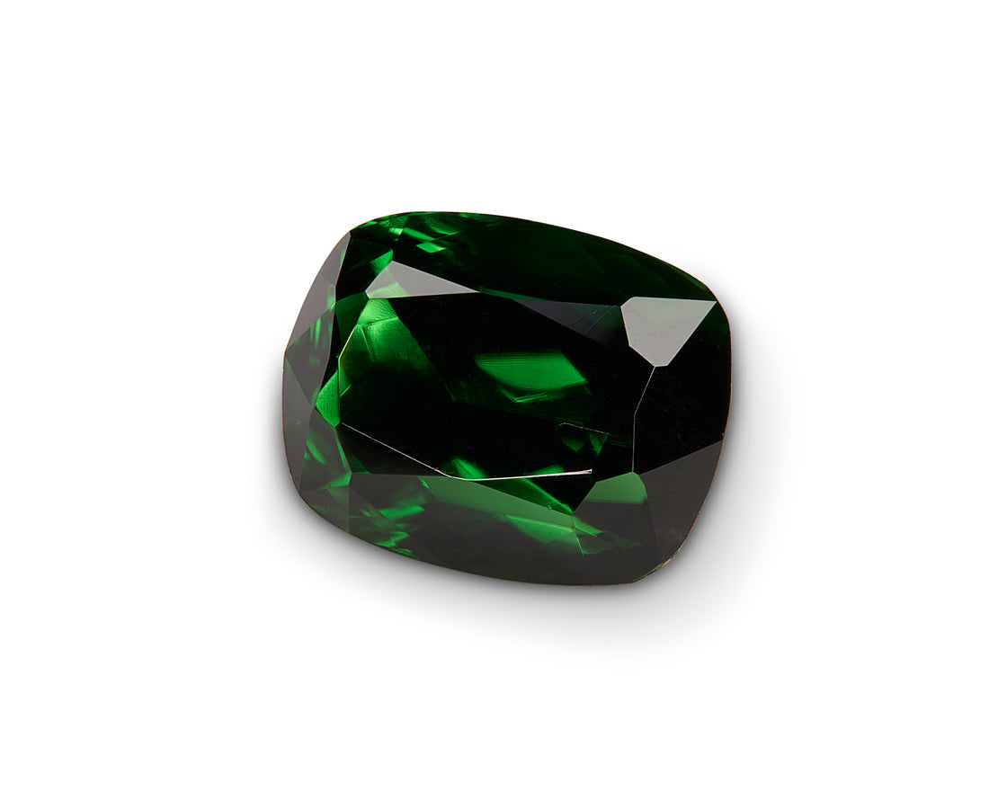 2.65ct Tsavorite Garnet - The Sapphire Merchant