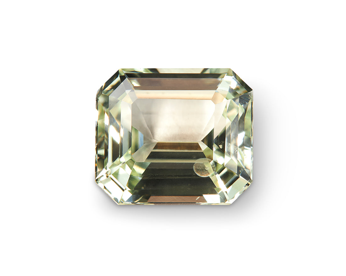 3.55ct Mint Green Sapphire - The Sapphire Merchant