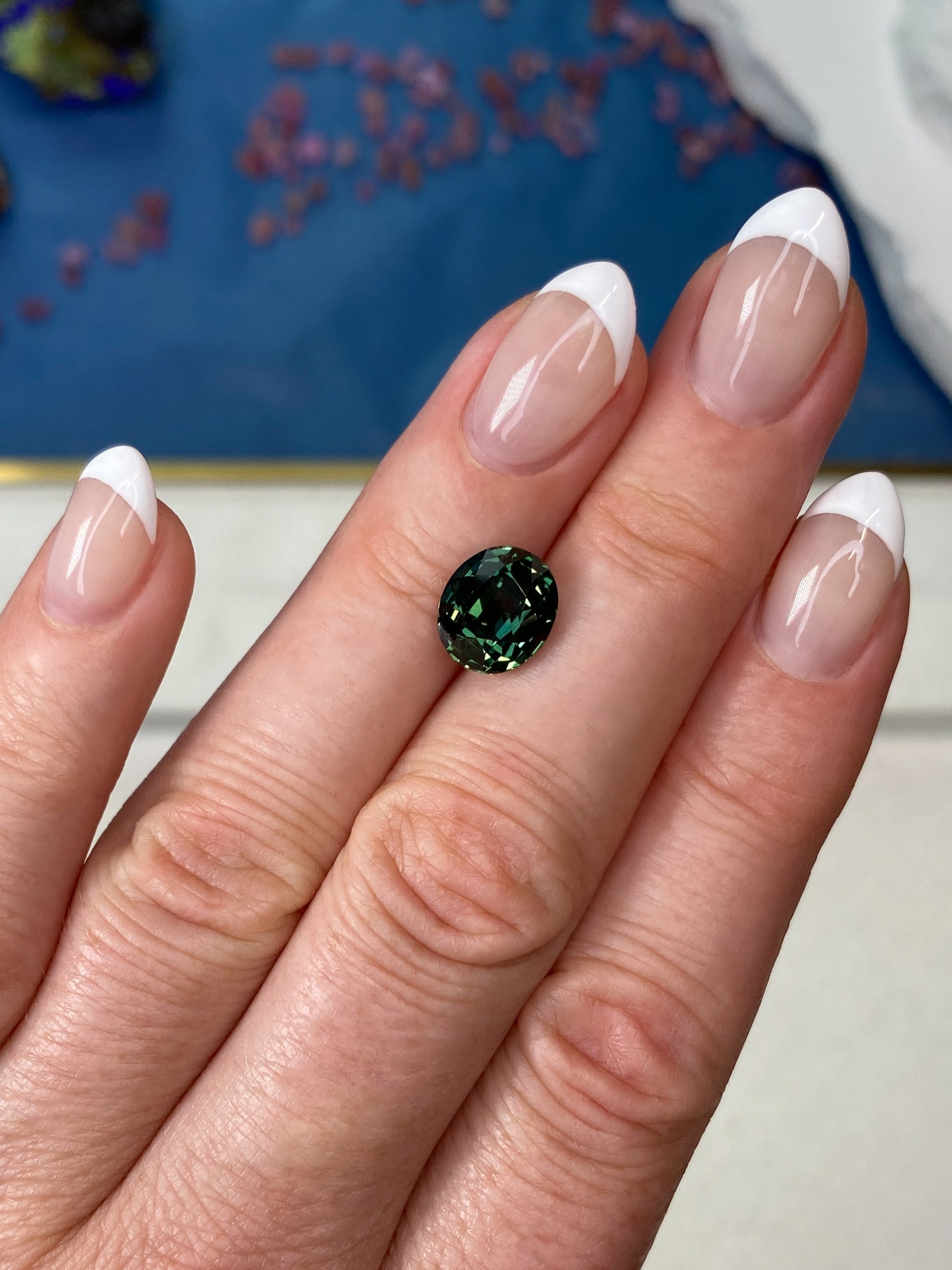 4.04ct Green Sapphire Oval Cut Unheated