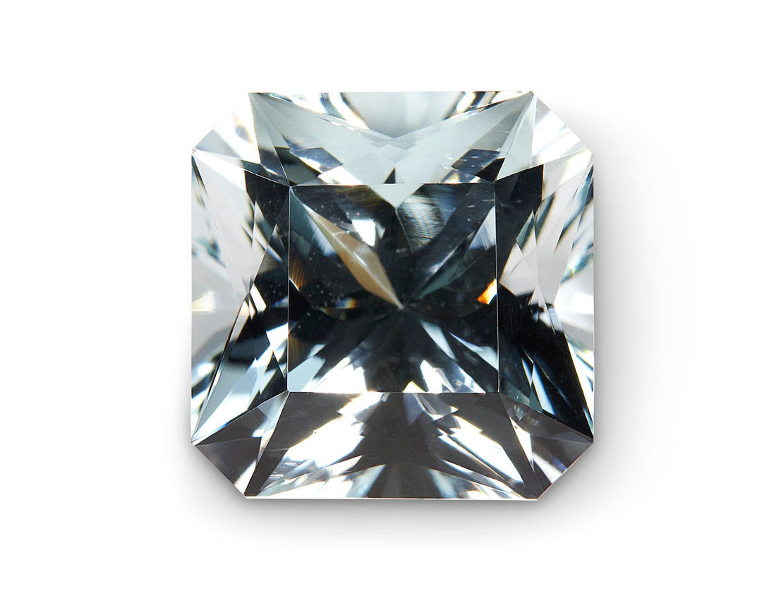 8.62ct Aquamarine Radiant Cut Brazil Origin