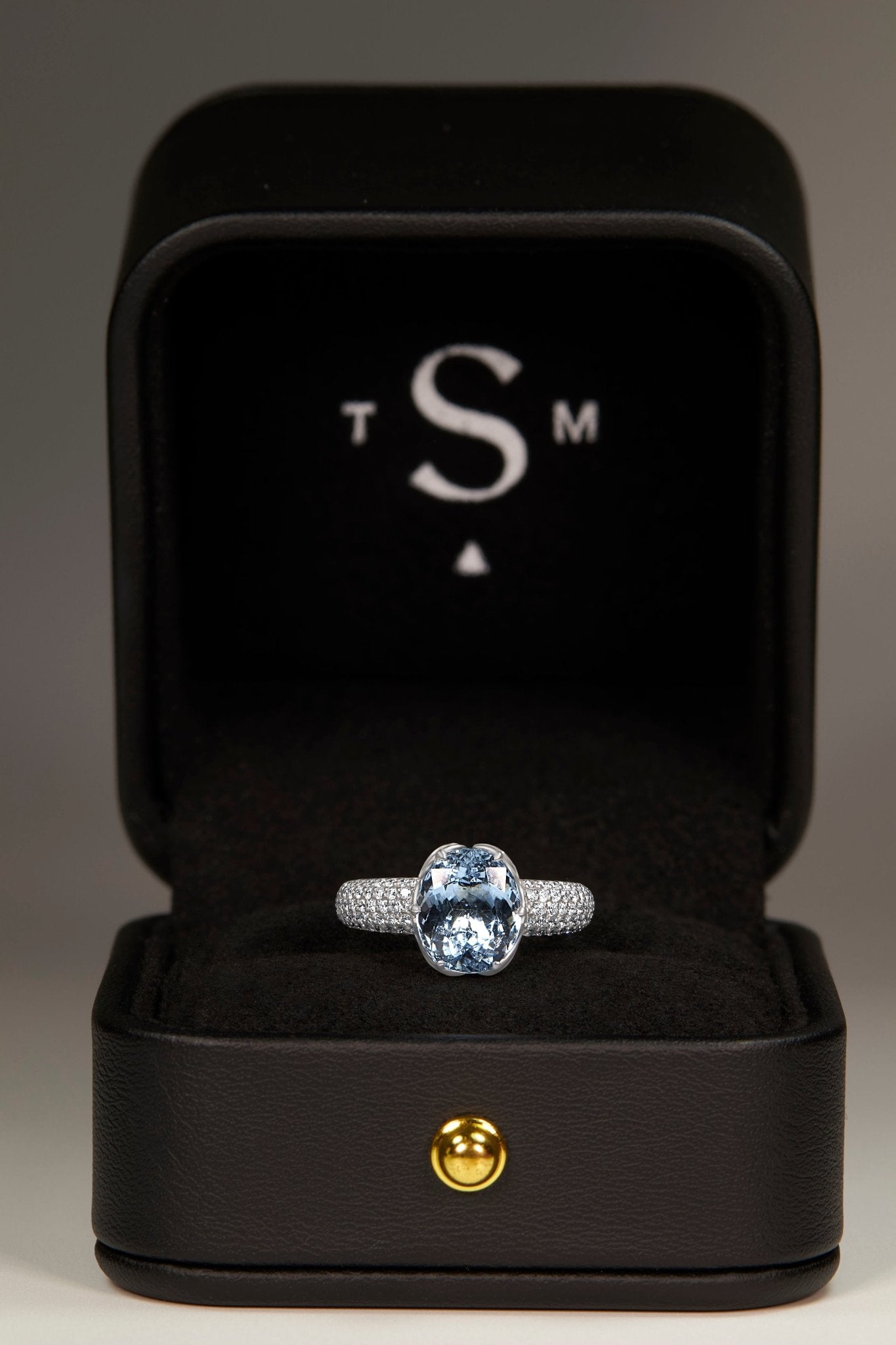 3.65ct Paraiba Tourmaline Ring - The Sapphire Merchant