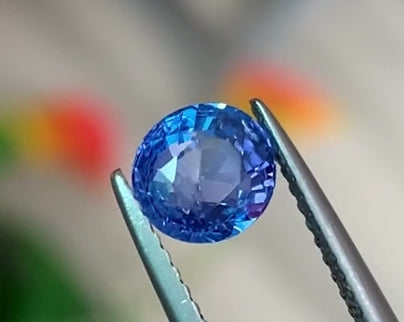 1.41ct Cornflower Blue Sapphire Oval Cut Sri Lanka Origin