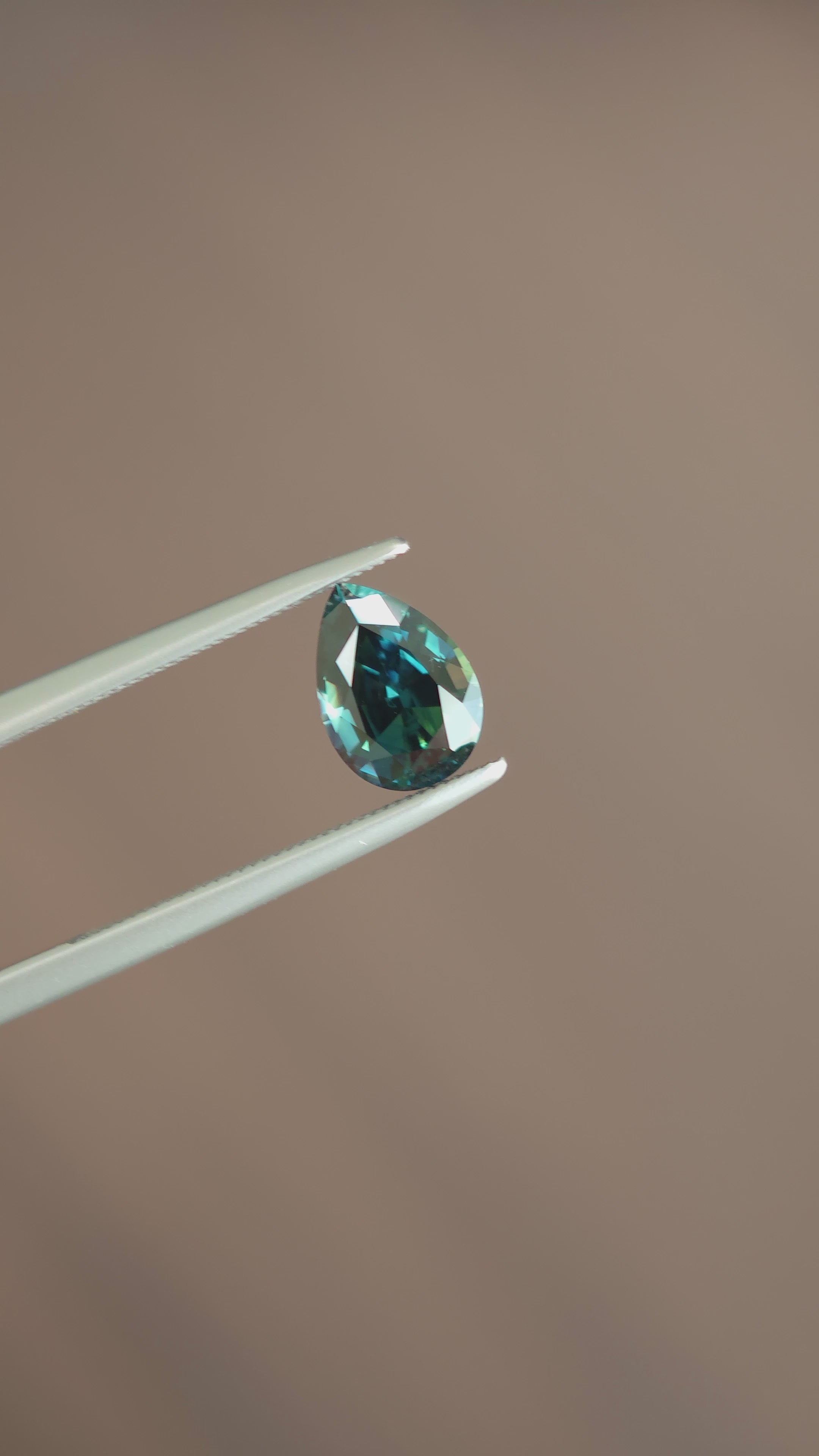 1.72ct Australian Sapphire Unheated