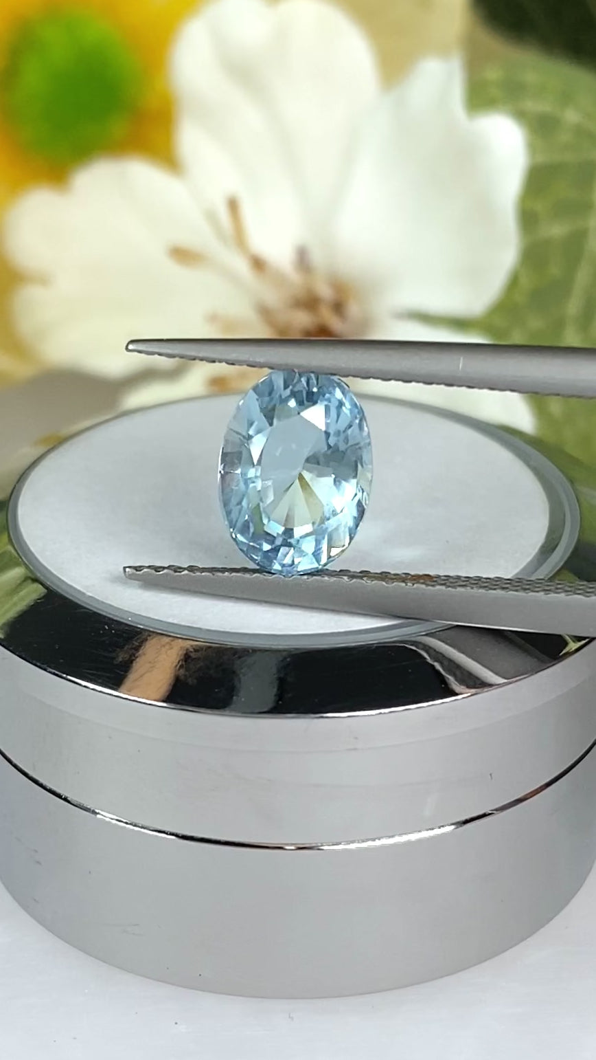 1.78ct Aquamarine Gemstone Oval Cut