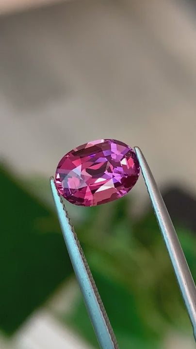 2.54ct Rhodolite Garnet