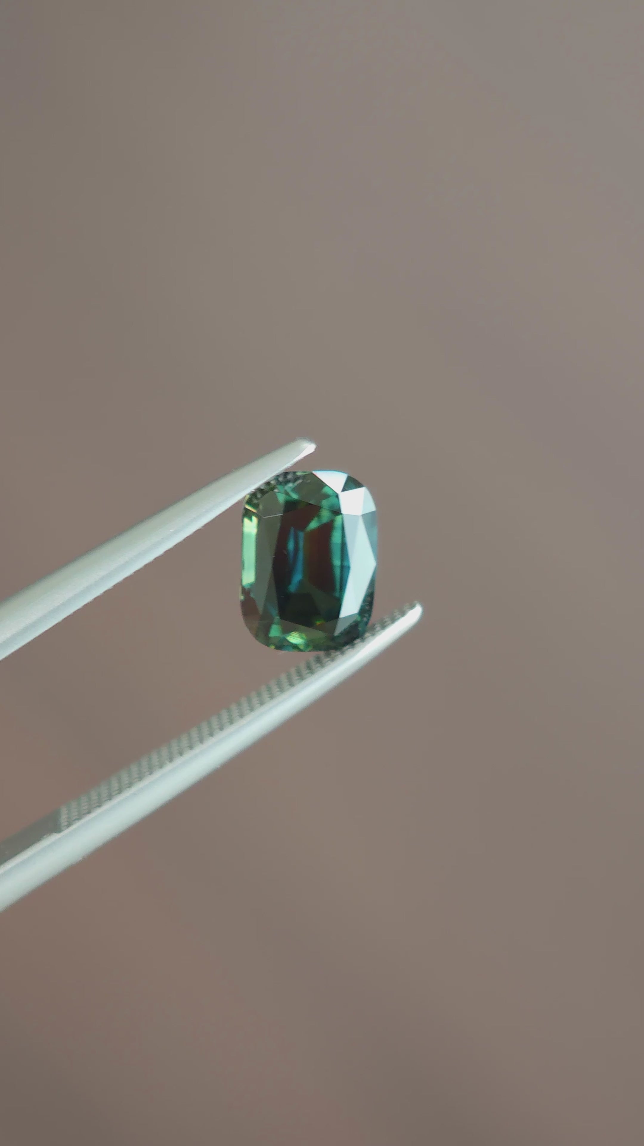 1.82ct Australian Sapphire Unheated