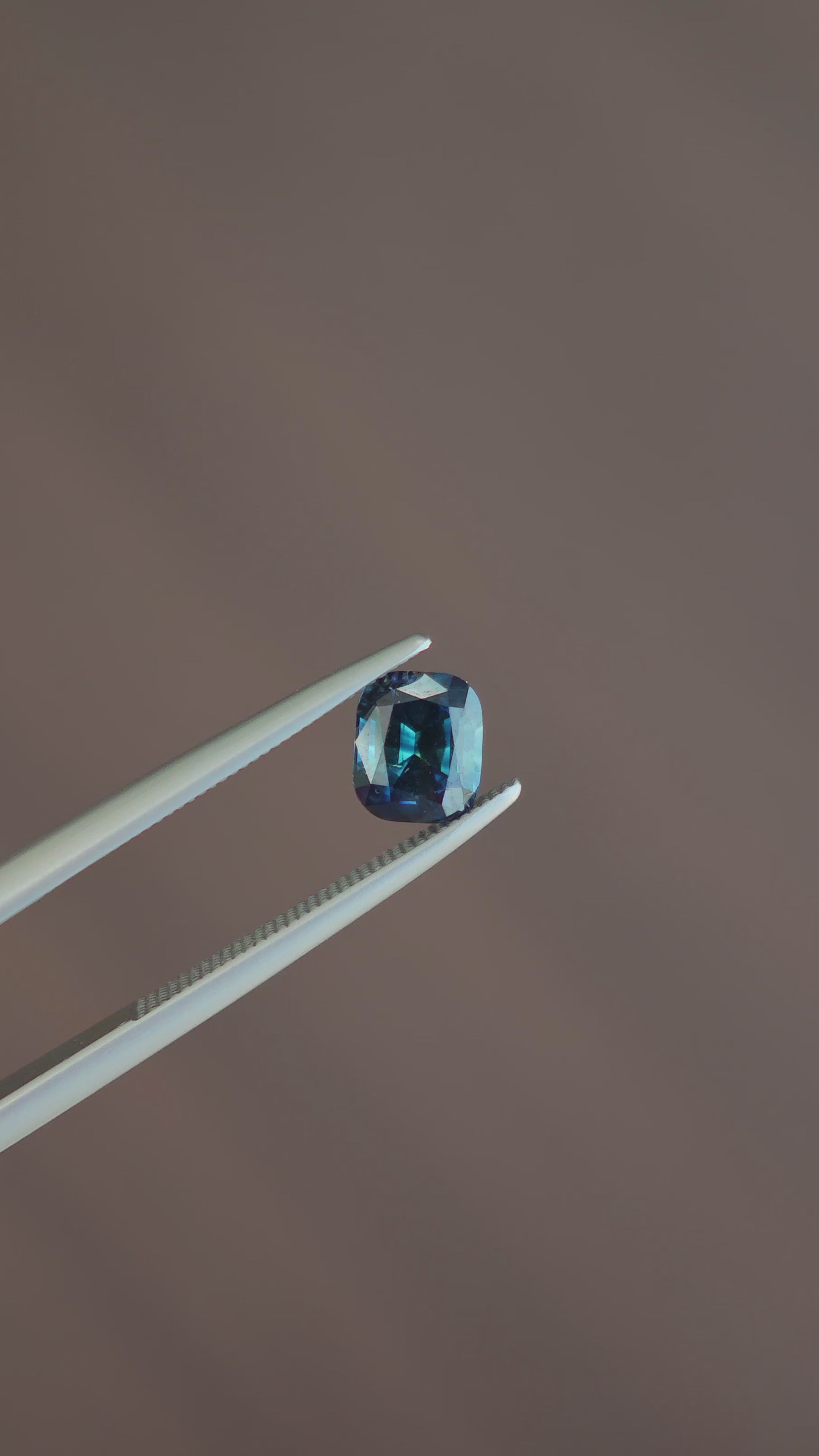 1.04ct Australian Blue Sapphire Unheated