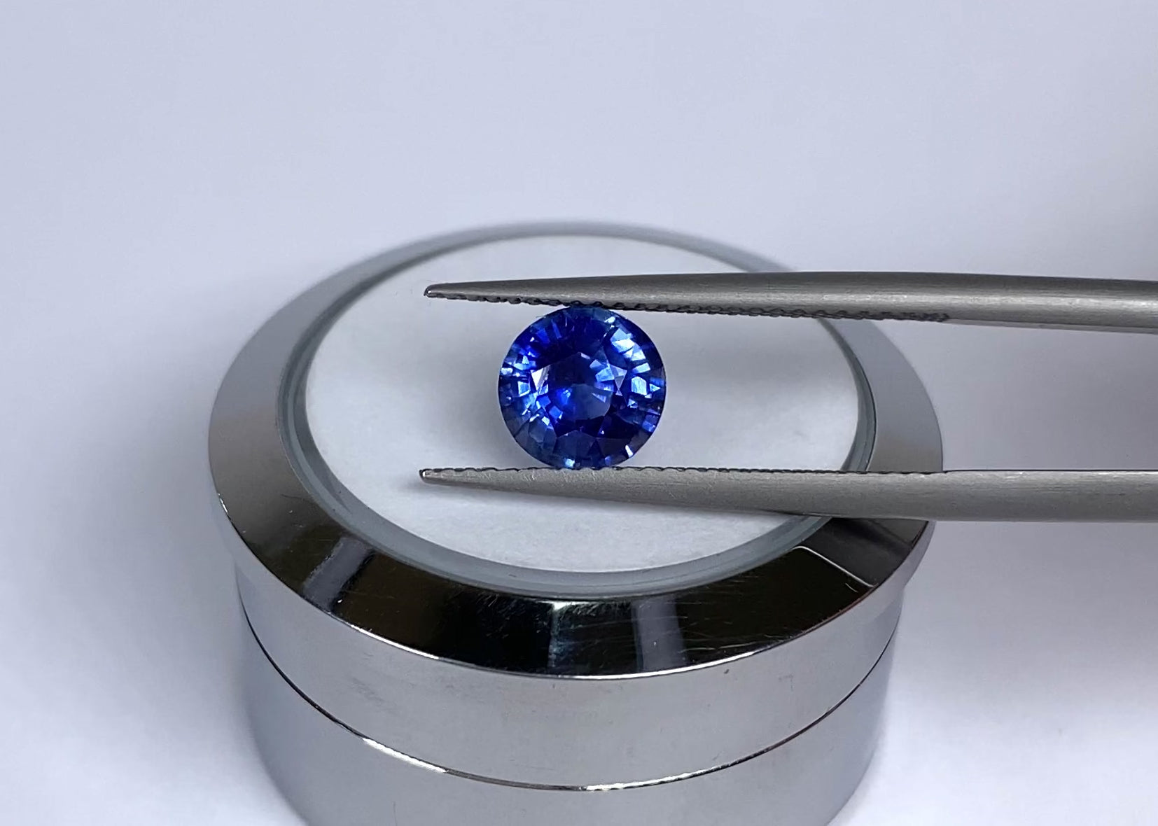 1.57ct Blue Sapphire