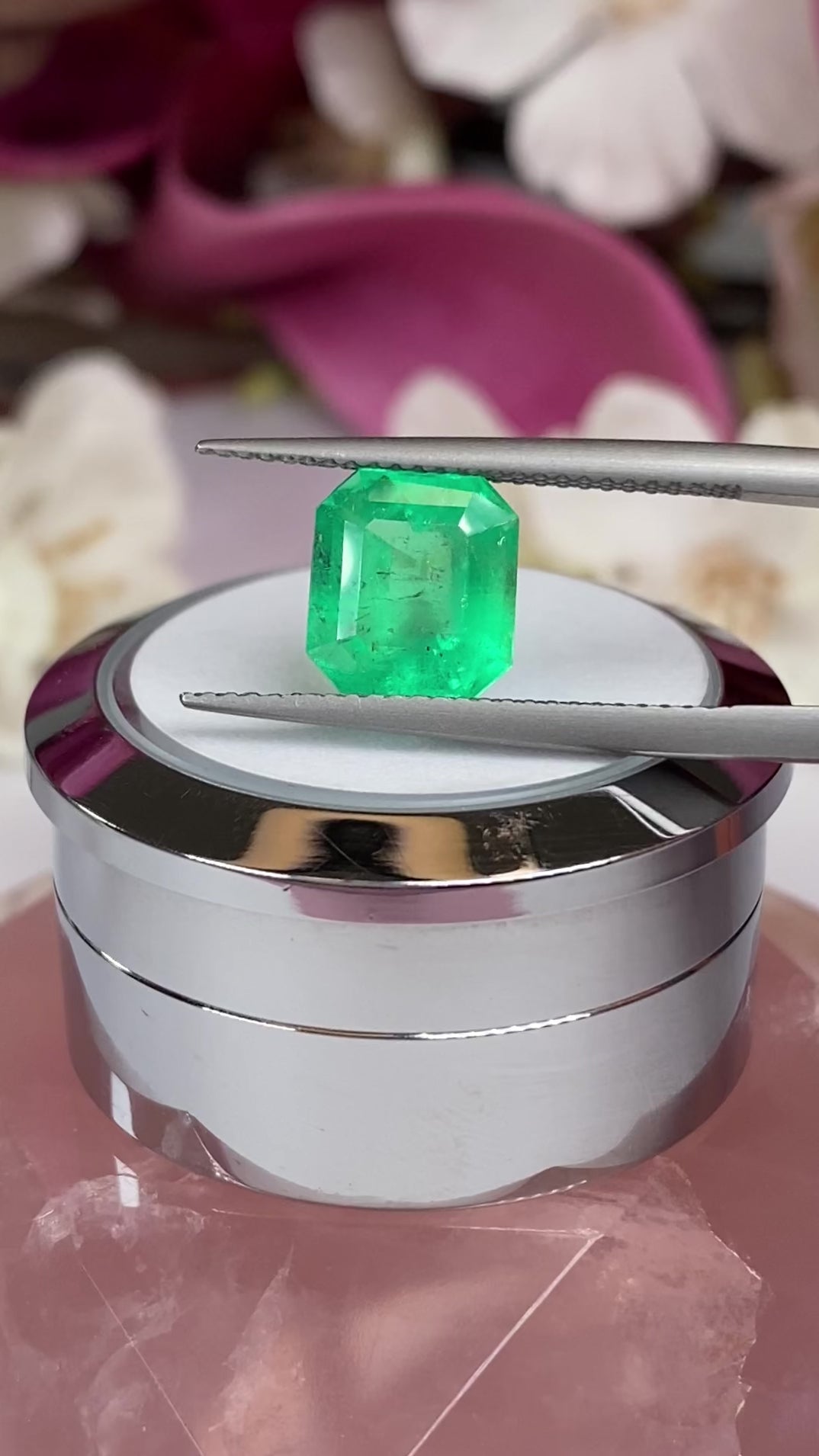 2.69ct Colombian Emerald