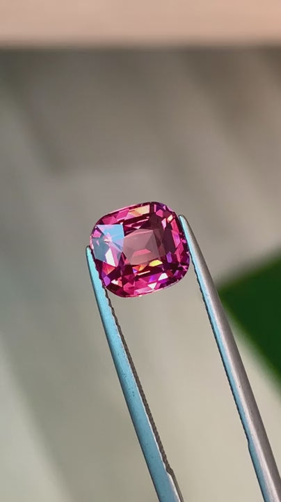 3.07ct Rhodolite Garnet