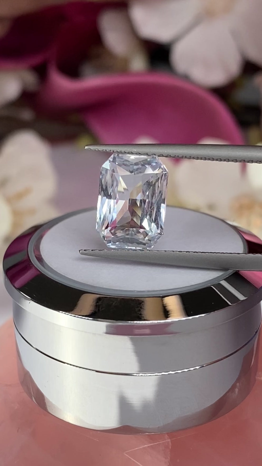 4.04ct White Sapphire