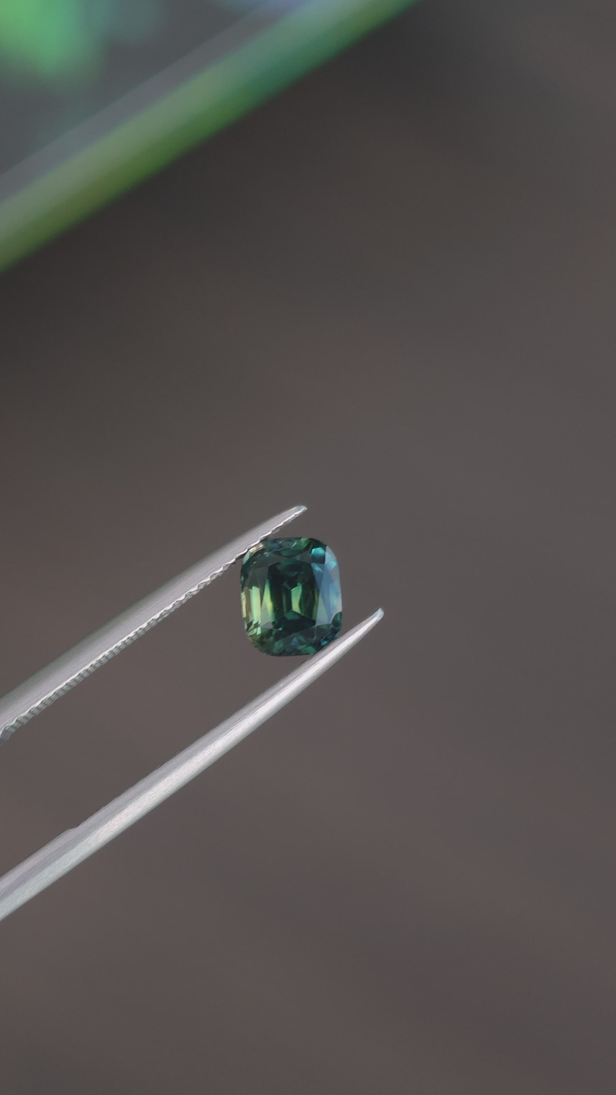 1.48ct Australian Blue Green Sapphire Unheated
